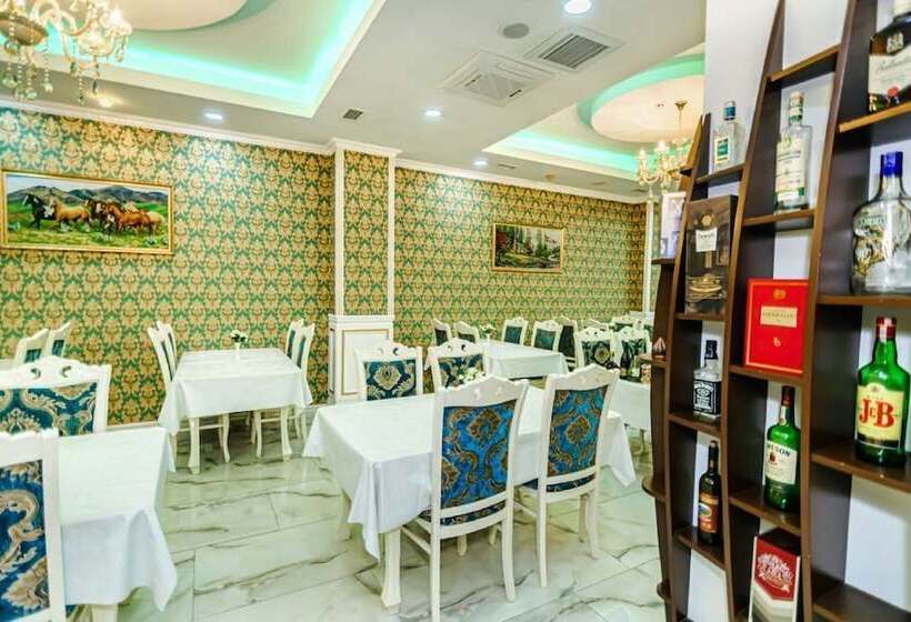 Maris Hotel Baku