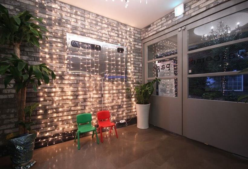 모텔 Busan Sajik Page