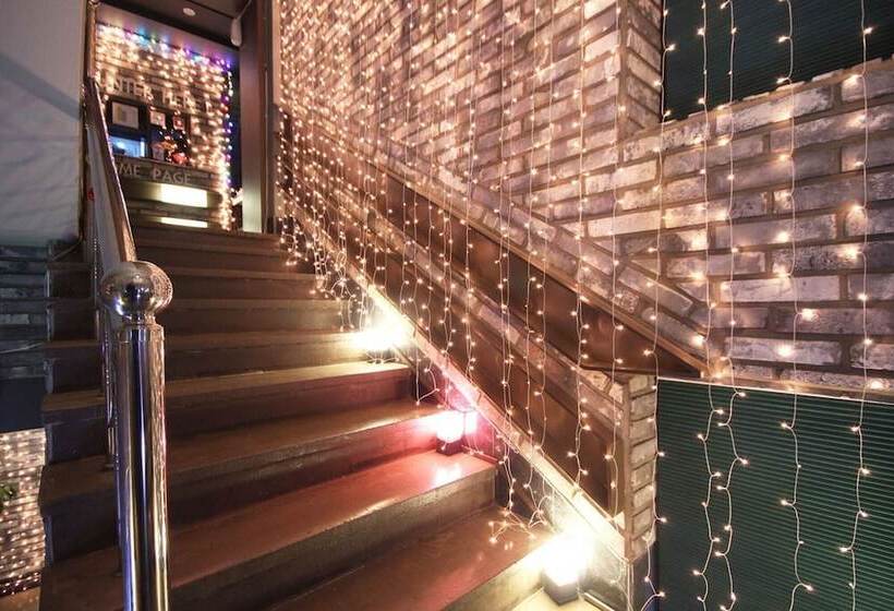 모텔 Busan Sajik Page