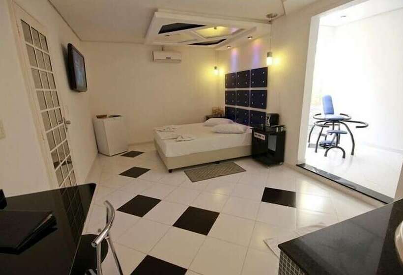 Motel Xanadú   Adults Only