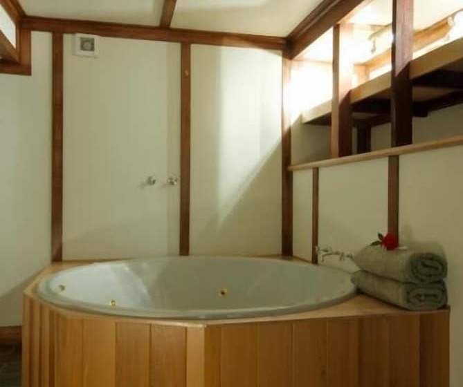 פנסיון Argyles Yarra Valley   Yambacoona Homestead