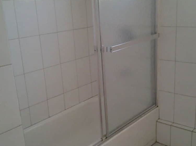 پانسیون Aupic Paradise