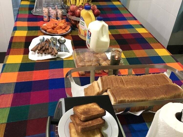 بنسيون Casa Hotel La Casa Vieja