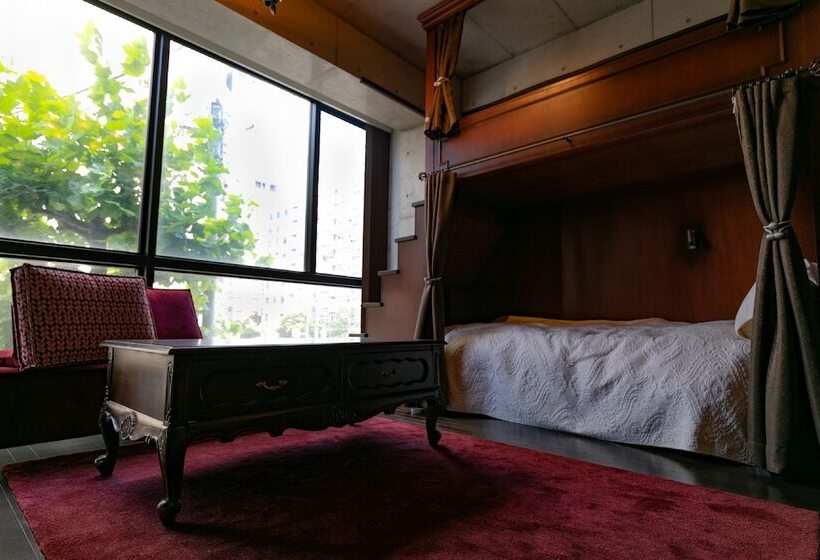 بنسيون Creare Ryogoku