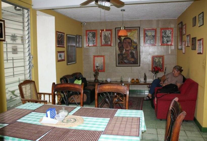 Пансион International Guest House