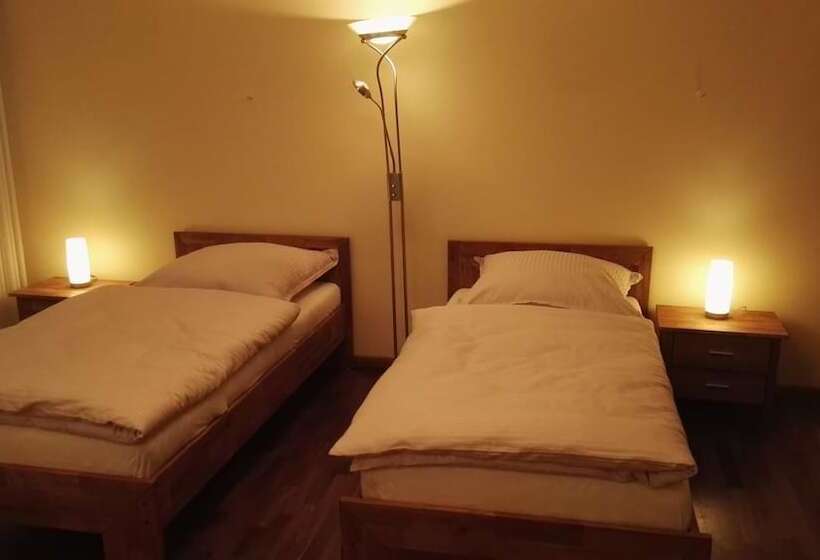 膳宿费 Monteurzimmer Barbaroussis