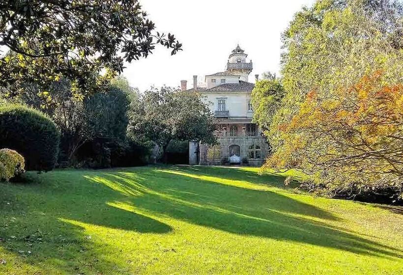 پانسیون The Romantic Suites & Garden Guest House   Adults Only