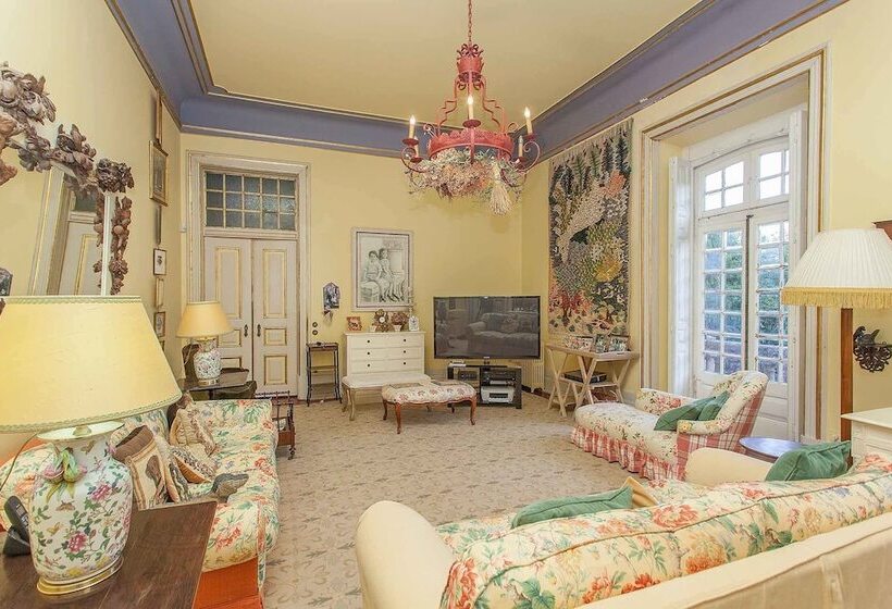 پانسیون The Romantic Suites & Garden Guest House   Adults Only