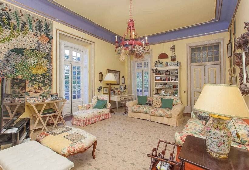 پانسیون The Romantic Suites & Garden Guest House   Adults Only