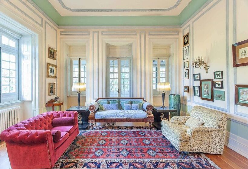 پانسیون The Romantic Suites & Garden Guest House   Adults Only