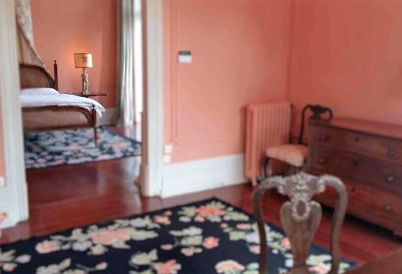 پانسیون The Romantic Suites & Garden Guest House   Adults Only