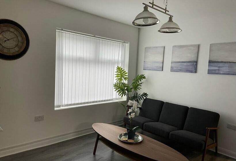 Пансион Citystays Rooms With Free Parking