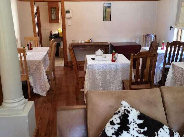 Пансион Ui Elemea Suites