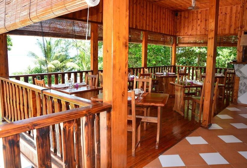 Пансион Villa Anse La Blague