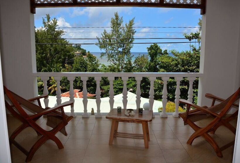 Пансион Villa Anse La Blague