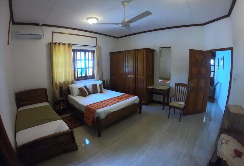 Пансион Villa Anse La Blague