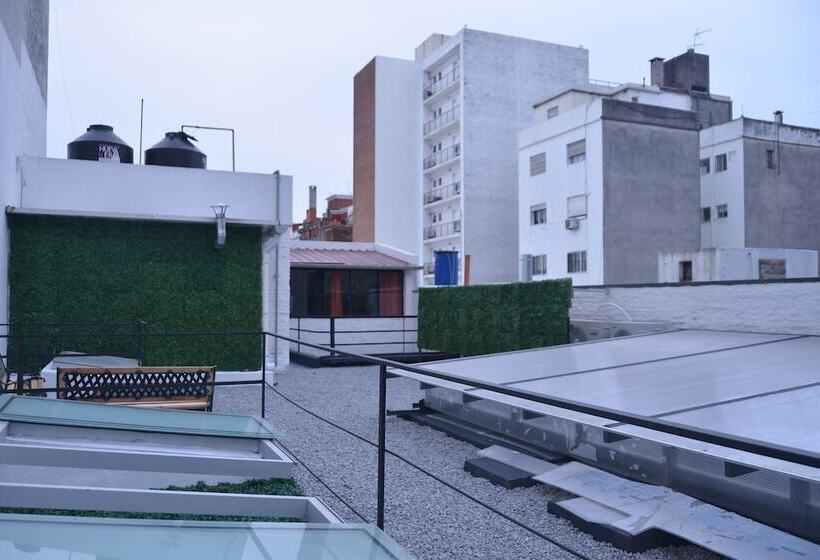 هاستل Piano Sur