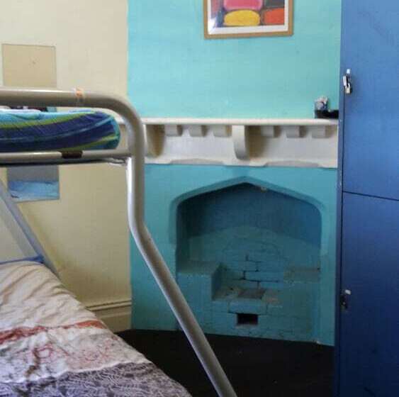 Pirates Backpackers   Hostel