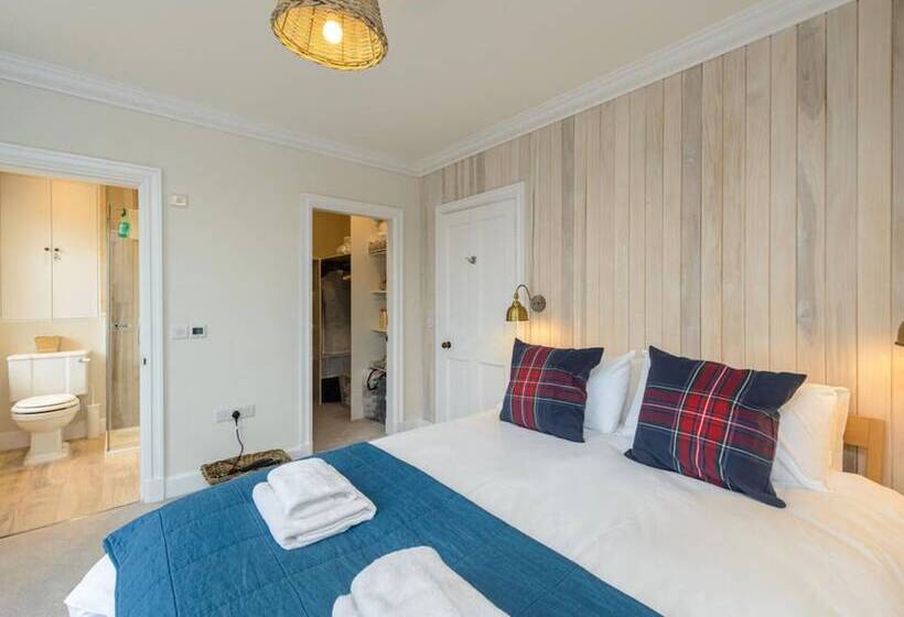 레지던스 Marine House 4 Bedrooms