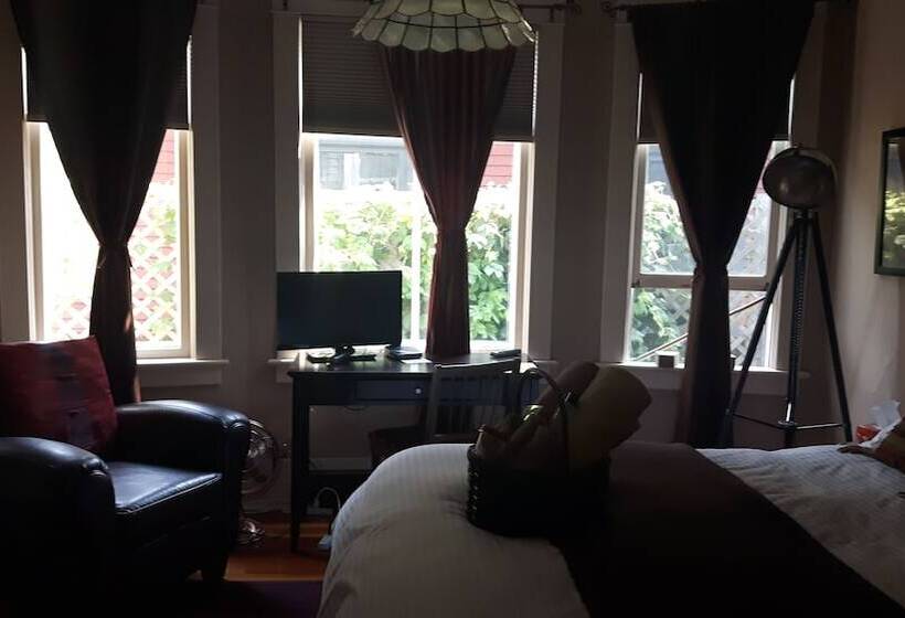 River Wynde Executive B&b