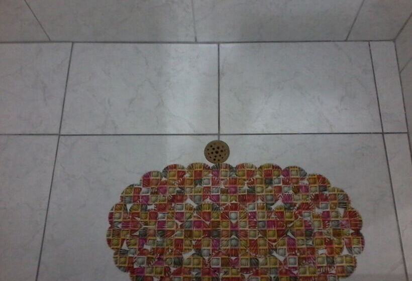 Royal Sweet Dreams Airport B&b