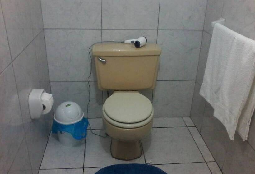 Royal Sweet Dreams Airport B&b