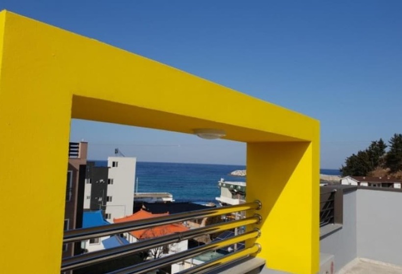 Samcheok Kbichi Pension