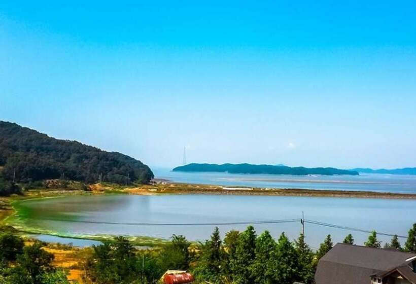 Seokmodo Neulhaerang Pension