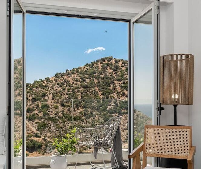 Stella Luxury Apartments