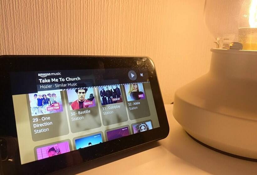 Stunning 4 Bedroom Cabin With Hot Tub In Beattock!