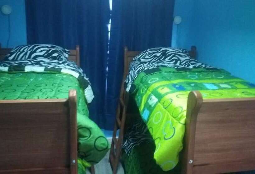 Trotamundos Hostal Hostel