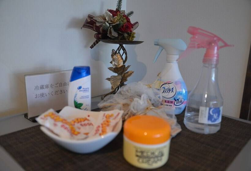 Tsuki No Yado   Hostel