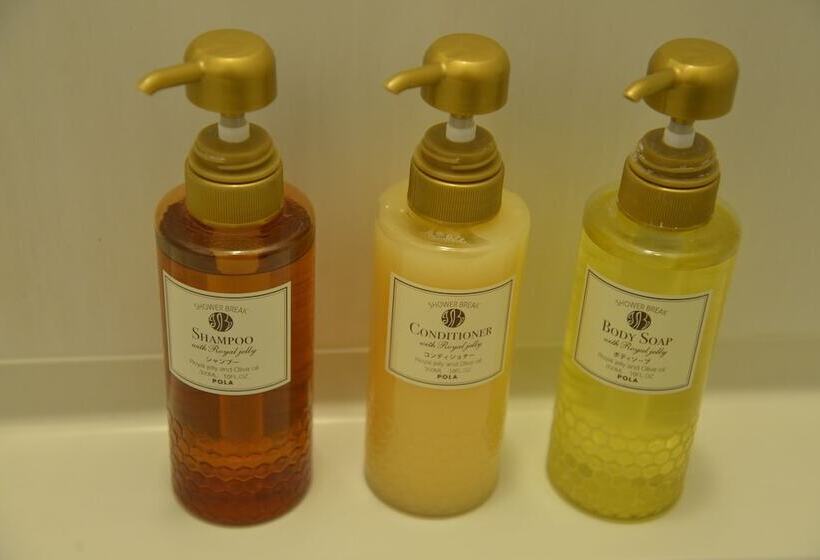 Tsuki No Yado   Hostel