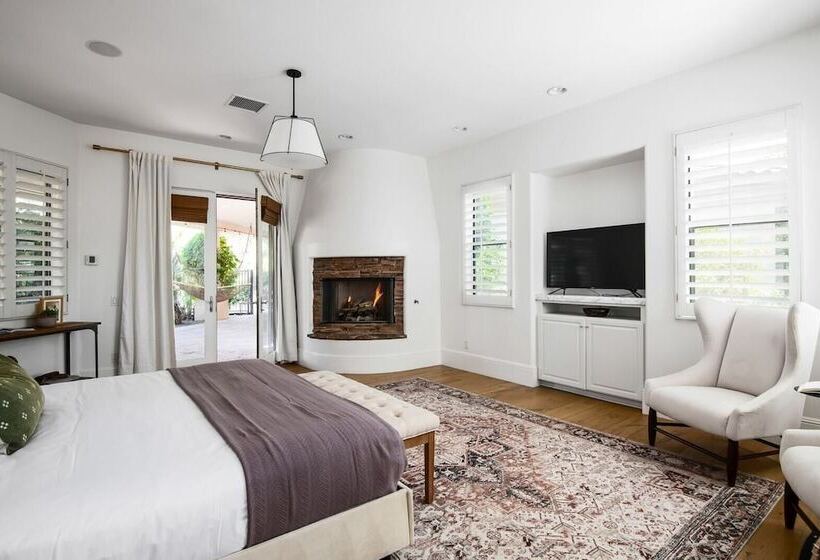 Villa Verbena By Avantstay Expansive Estate W/ B Ball Court, Pool/spa & Entertainer S Yard