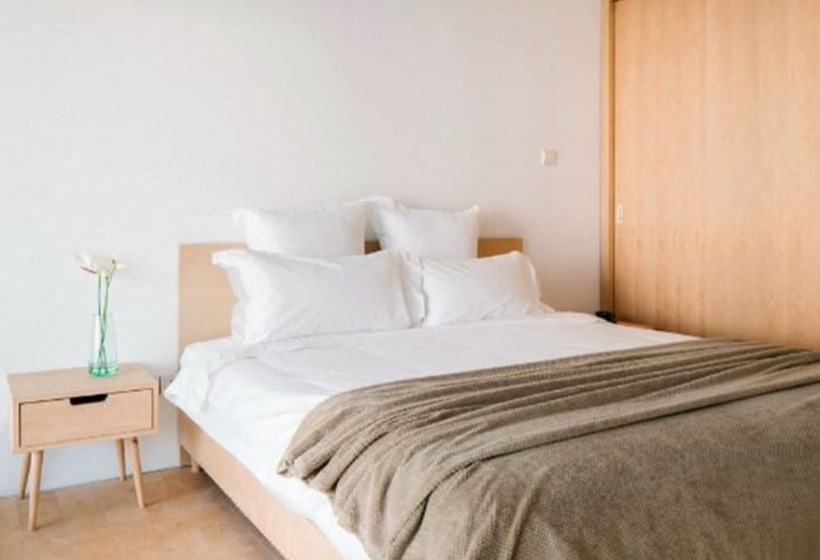 Baseliving Zhangjiang Serviced Apartment