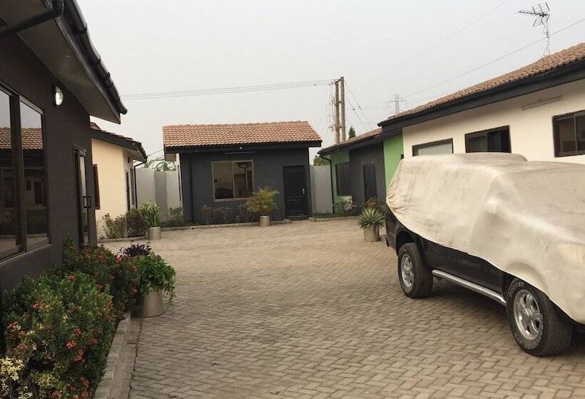 ベッドアンドブレックファースト Reko Homes