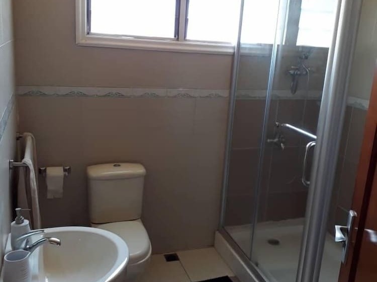 ベッドアンドブレックファースト Reko Homes