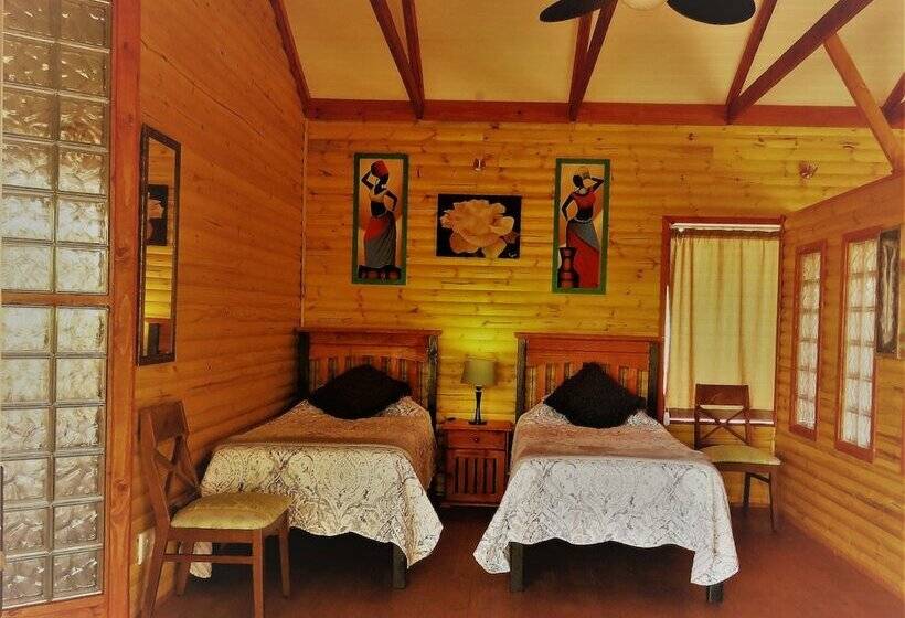 צימר Tata Farm Game Lodge