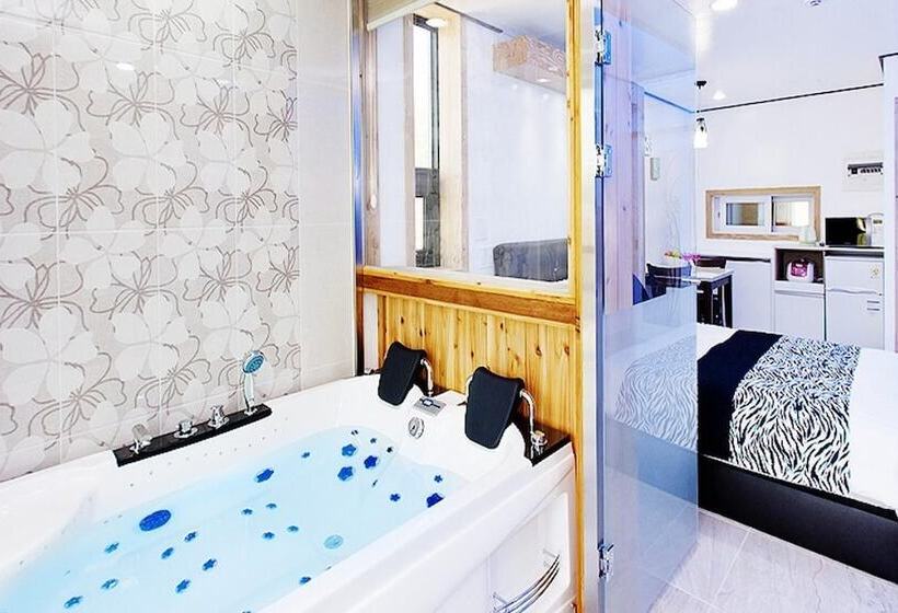 Daebudo  Aloha Pension