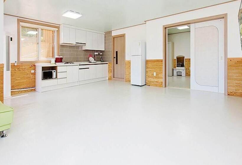 Daebudo  Aloha Pension