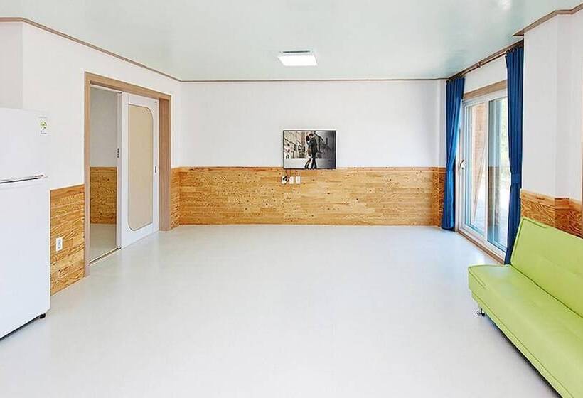 Daebudo  Aloha Pension