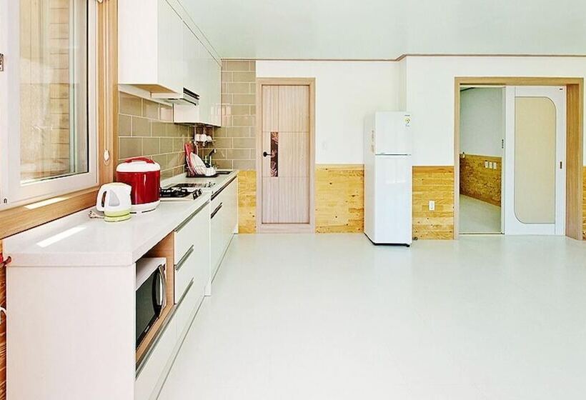 Daebudo  Aloha Pension