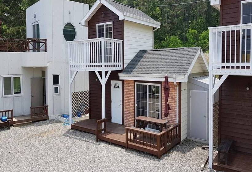 Daebudo  Modnie Pension