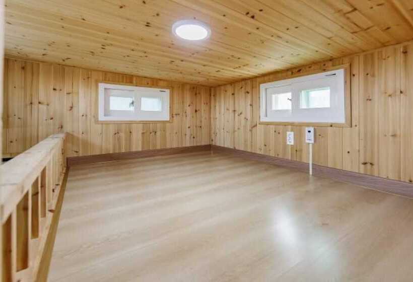 Daebudo Seaside Healing Camp Pension