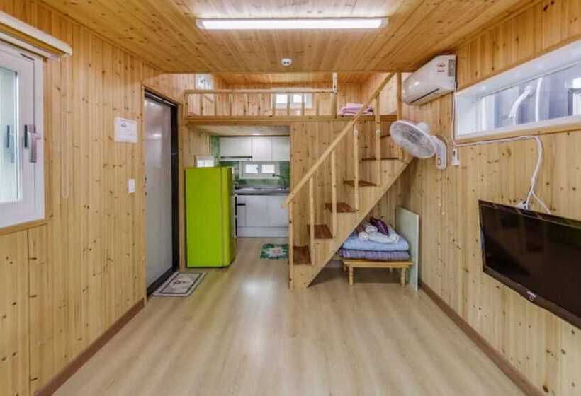 Daebudo Seaside Healing Camp Pension