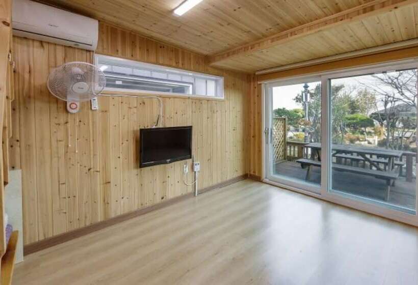 Daebudo Seaside Healing Camp Pension