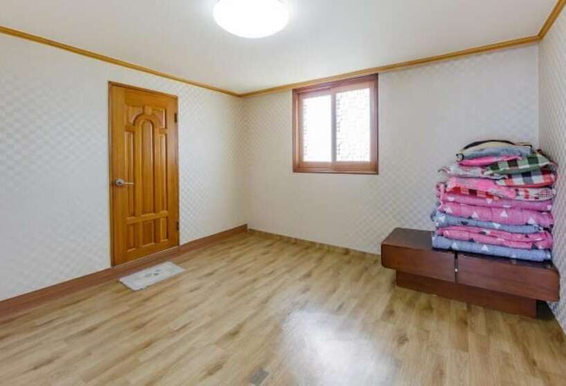 Daebudo Seaside Healing Camp Pension