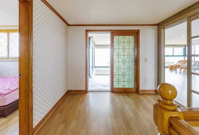 Daebudo Seaside Healing Camp Pension