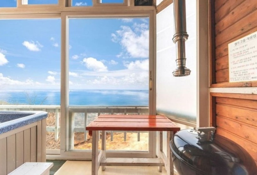 Ganghwado Petite Pension