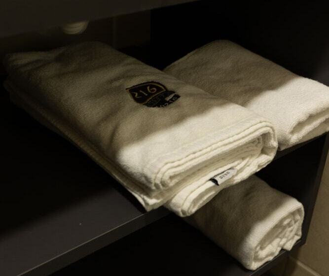 호텔 216 Trend Sui̇te